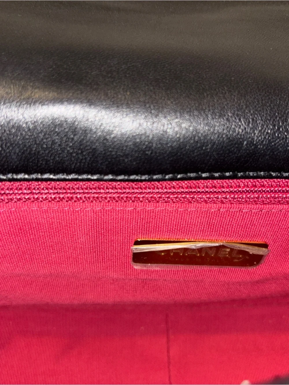 Chanel 19 Handbag. Shiny Lambskin, Gold Tone, Silver-Tone & Ruthenium-Finish